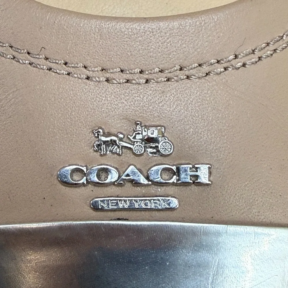 Coach Chelsea Beige Flats Womens 8.5 Beige Leather Cap Toe Ballet - Picture 10 of 11